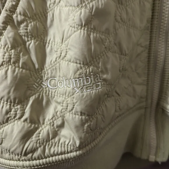 Columbia Reversible Jacket - Picture 2 of 7